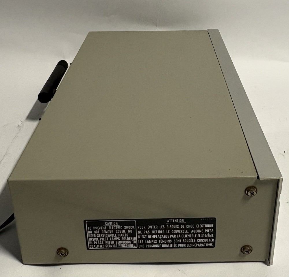 Hitachi AM-FM Stereo Tuner FT-5000