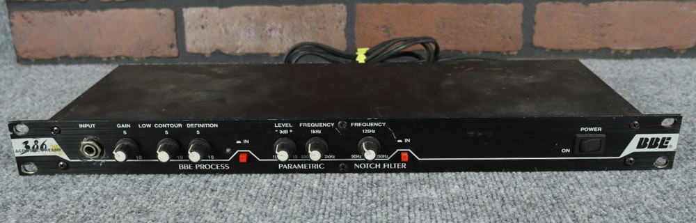 BBE 386 Acoustic Preamp