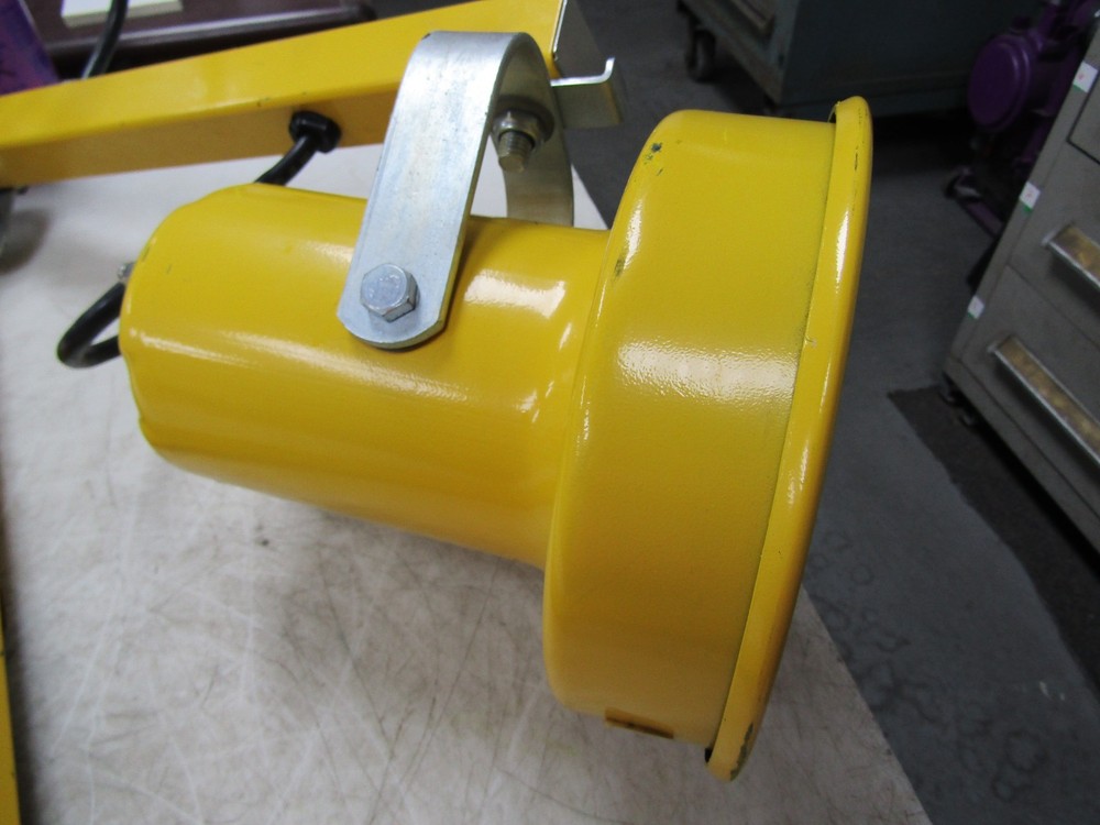 💥HERCULITE HL-40FL DOCK LOADING LIGHT
