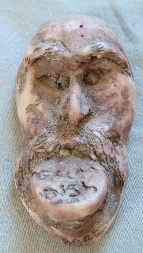 Vintage Man's Face Chewing Gum Dish Rest.