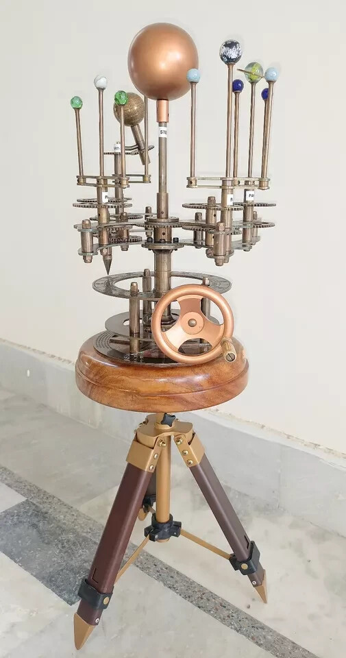 Solar System Celestial Model Fully Functional Antique Look Orrery Saturn Tripod