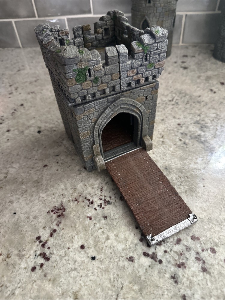 Dwarven Forge Castle Builder Gatehouse With Electric Light Option