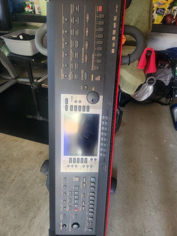 Yamaha clavinova CVP-209 control panel