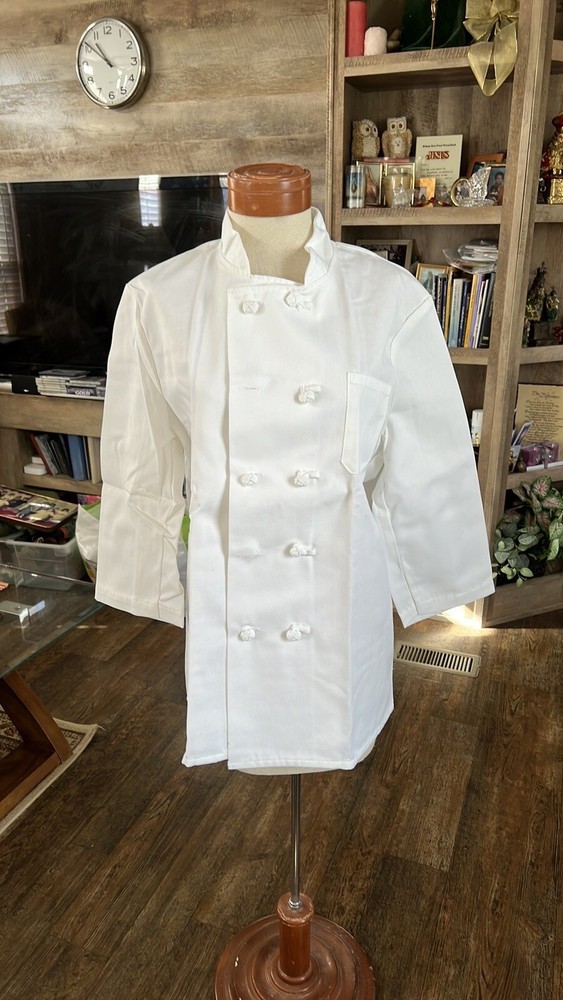 CHEF COAT White  Double-Breasted - Size 42.     T811
