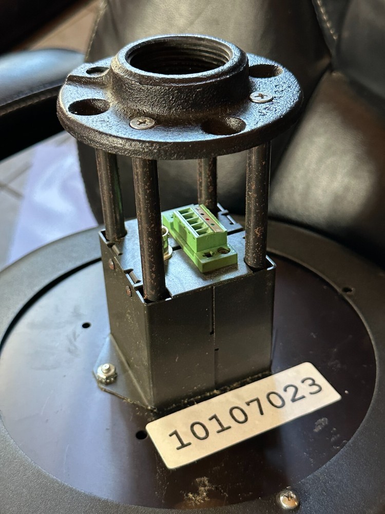 Checkpoint Security Systems Pendant Dome Camera Assembly Enclosure 703490(?)