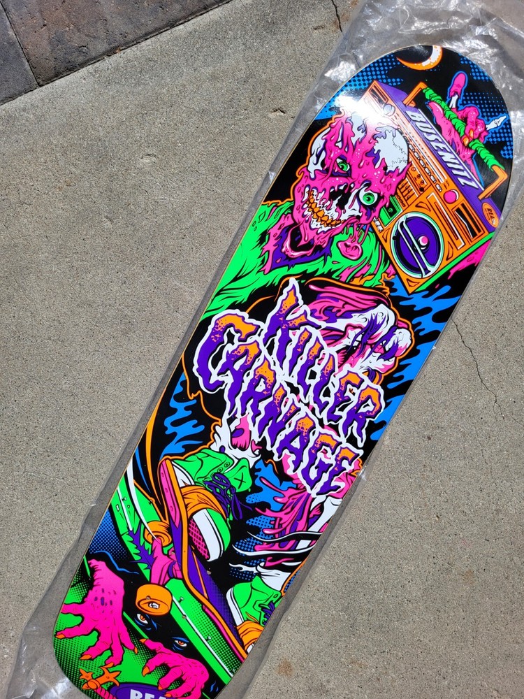 REAL Skateboards Killer Carnage Busenitz 2013 ( Shaped Deck Model )