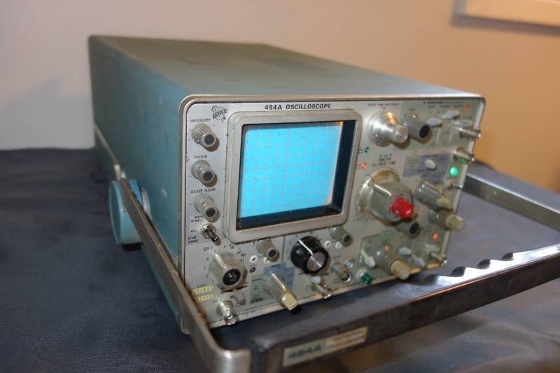 Tektronix 454A 2 Channel Oscilloscope