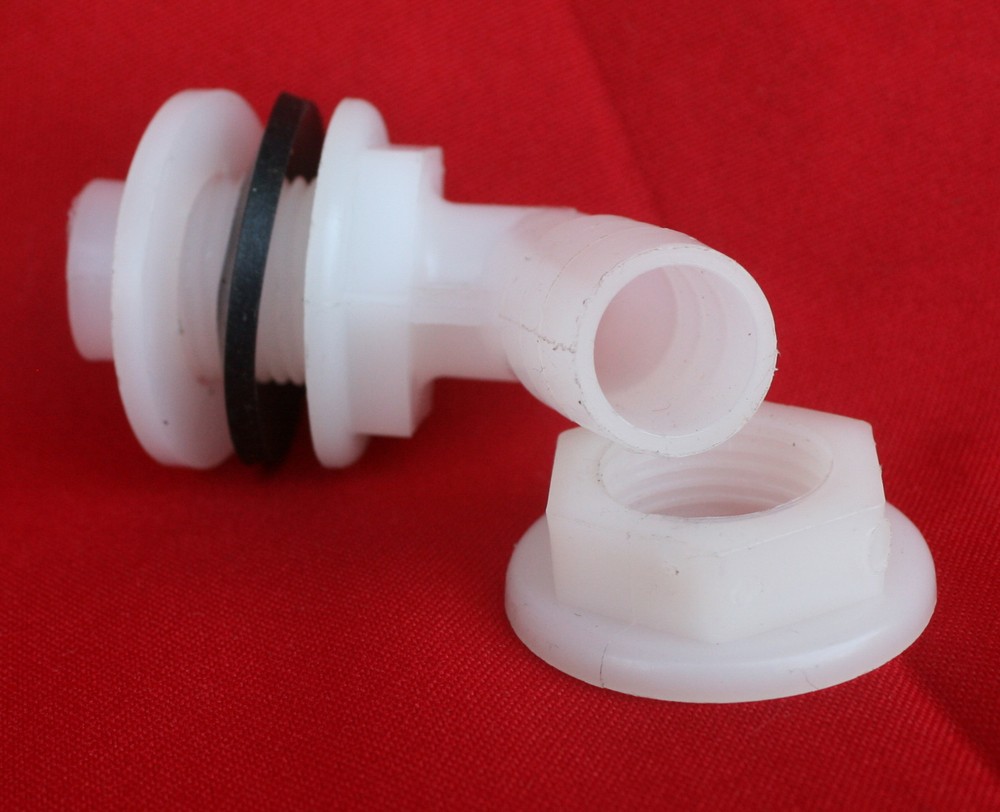DEMA ENGINEERING 70 DEGREES DRY DETERGENT INJECTOR FITTING MODEL 58-5
