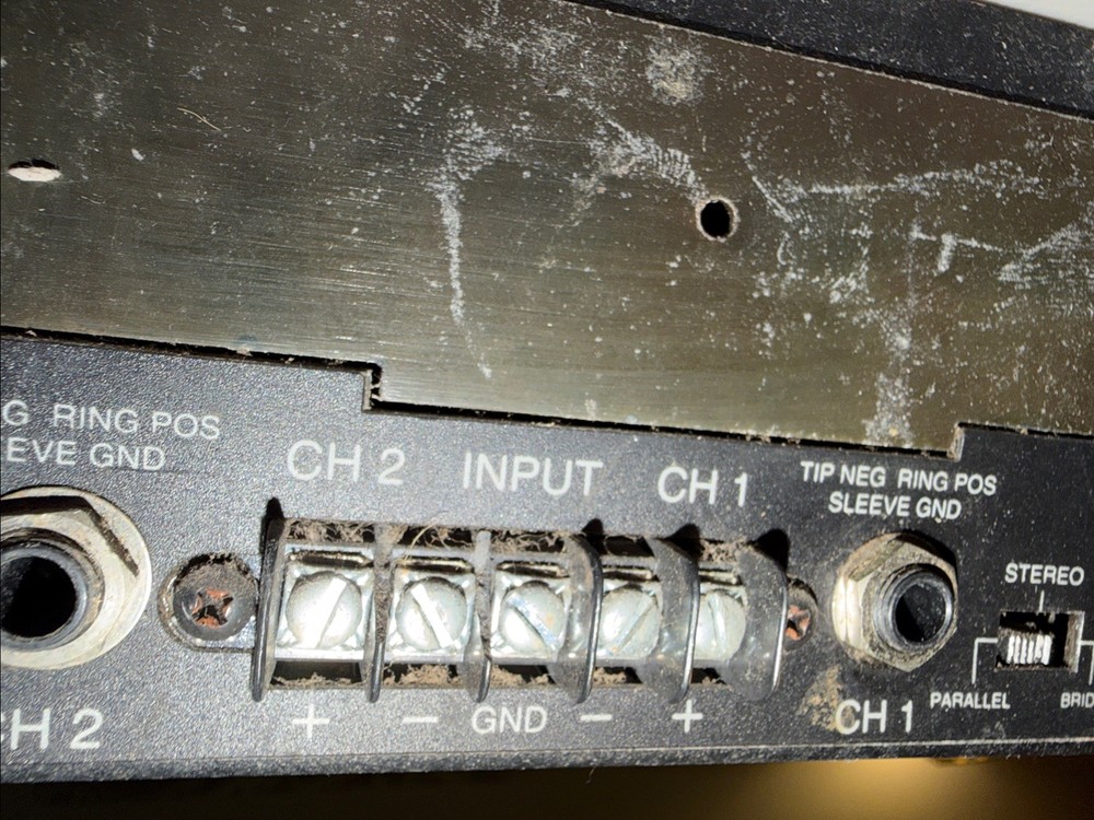 QSC MX-1500A Professional Power Amplifier - Powers On, Untested