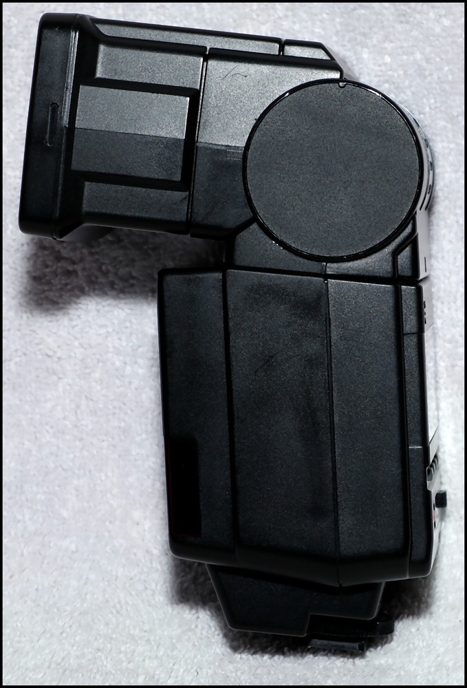 Minolta Maxxum 4000 AF flash unit w/ WA diffuser, belt case. TESTED & GUARANTEED