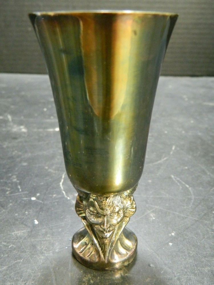 Vintage Etched Reed & Barton Silver Plate Winking Devil Jigger/Shot Glass 259 EX