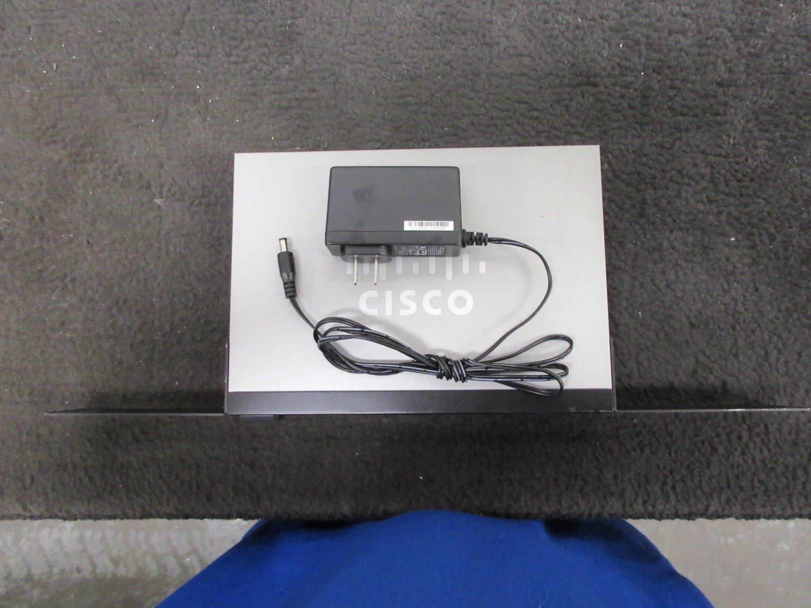 Cisco RV325 1000Mbps Dual WAN Gigabit VPN 16 Port Router