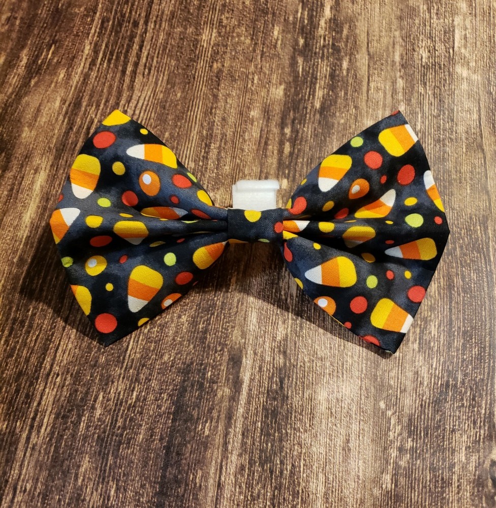 Dog/Pet Bow Tie Candy Corn Size XLarge
