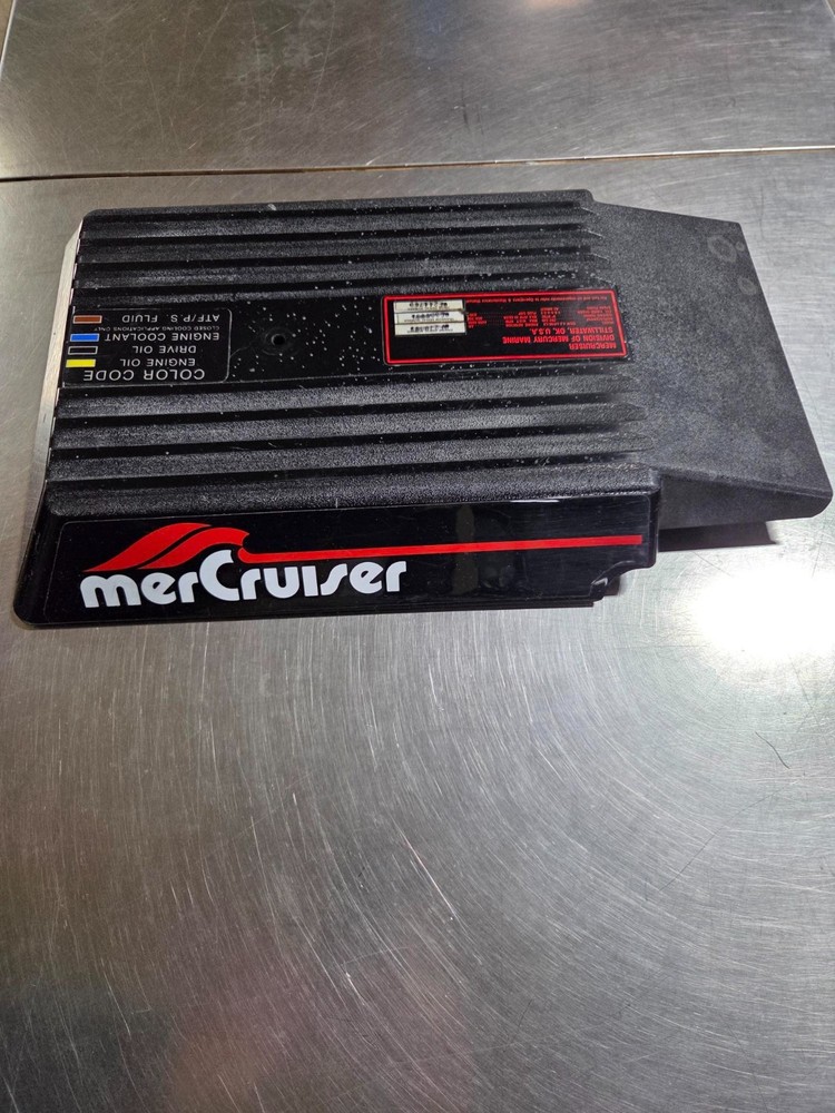 Mercruiser 4.3 V6 Alpha One engine cover