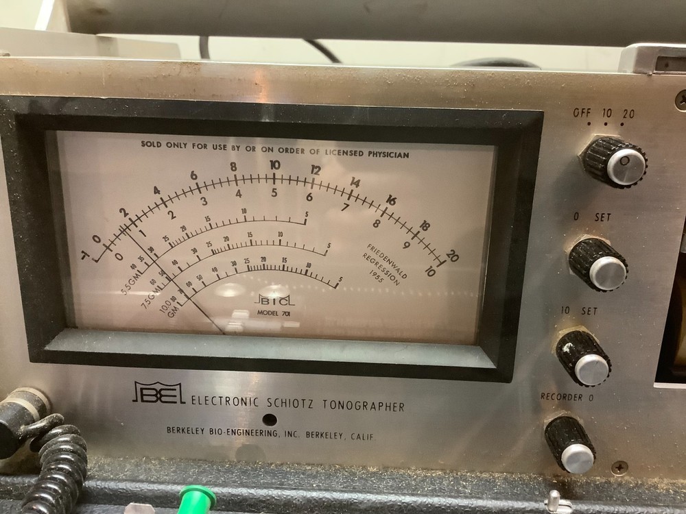 BE Electronic Schiotz Tonographer Model 720