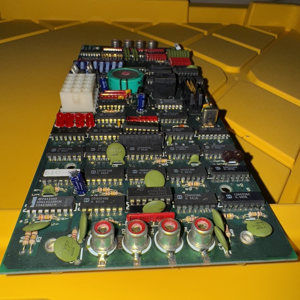 Midmark 411 Exam Chair Board