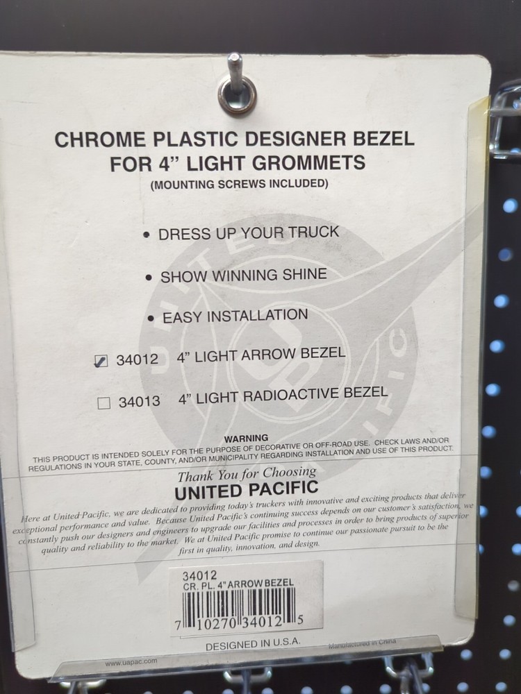 34012 UNITED PACIFIC 4" ARROW BEZEL