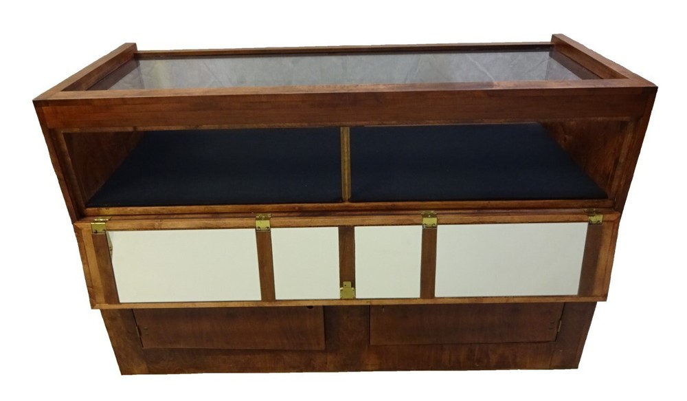 Jewelry Display Case Attack & Bullet Resistant