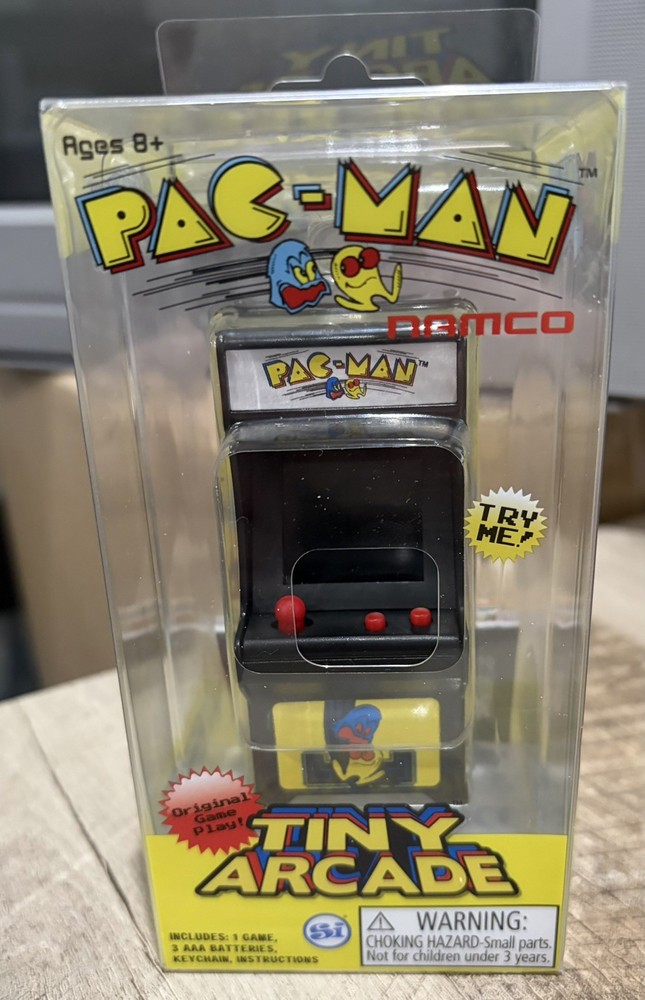 Tiny Arcade - Pac Man