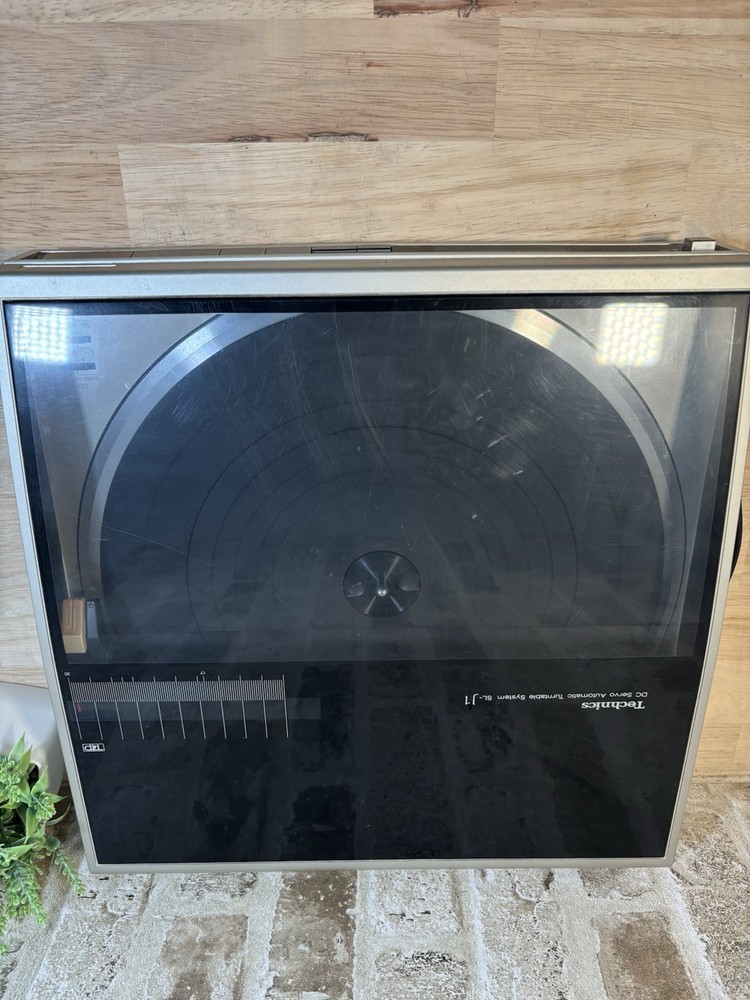 ⭐️Technics Sl-j1 Dc Servo Automatic Tangential Tracking Turntable⭐️Needs Belt⭐️