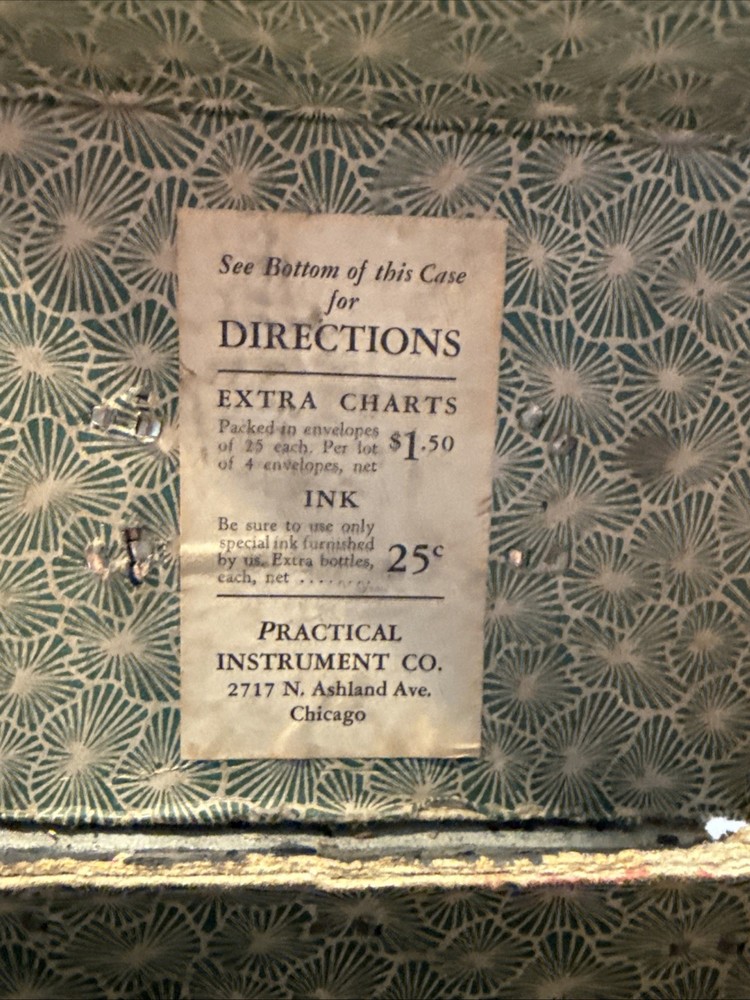 Bacharach Tempscribe Temperature Chart Recorder Plus 100 Charts And Case
