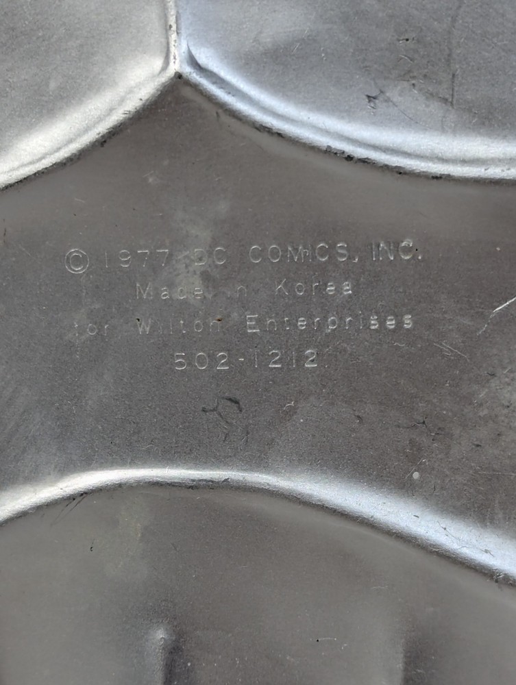 Wilton Superman 1977 Cake Pan