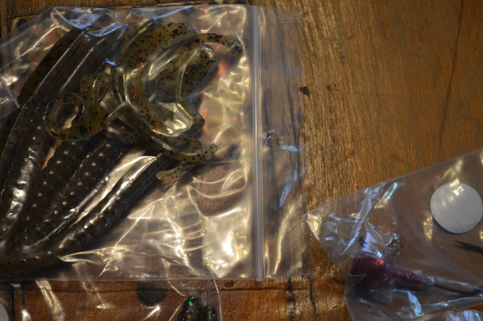 Lot of 5 Large Jig Heads & 5 Pks Of Fishing Lure Worm Plastics,Pumpkin Seed