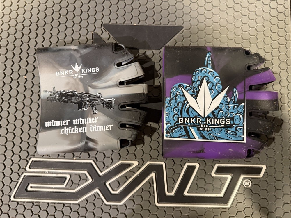 BNKR KINGS TANK BUTT COVERS!!