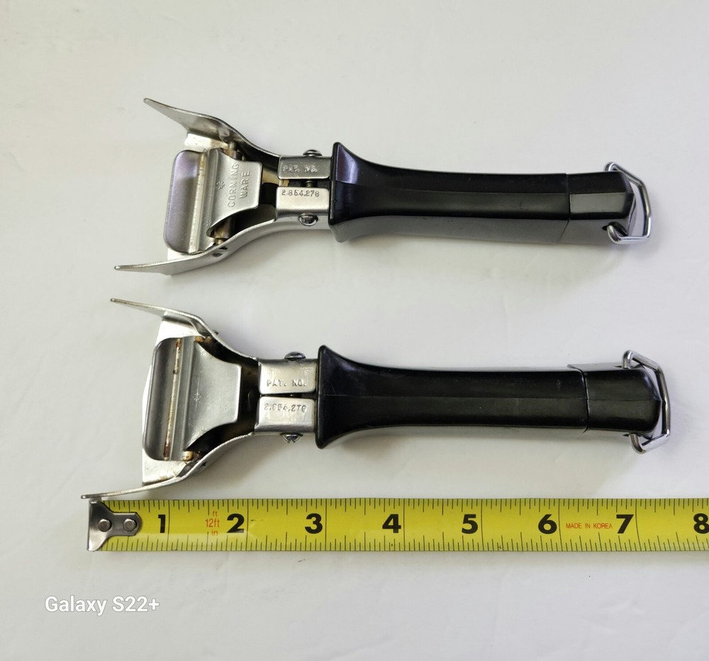 2 Corningware Twist Lock Detachable Handles