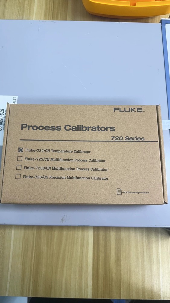 NEW Fluke 724 Documenting Multifunction Process Calibrator FLUKE 724 #$