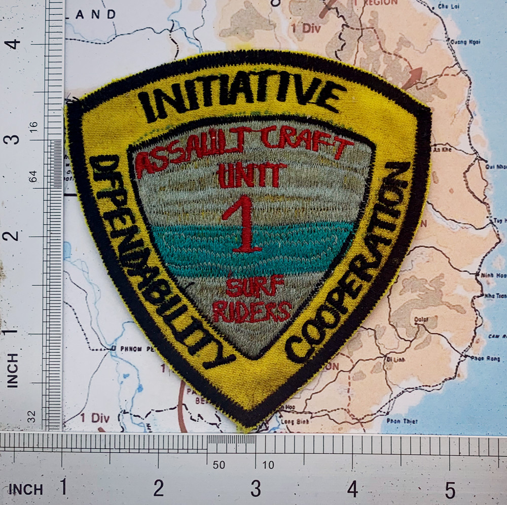 patch , usn patch , Assault Craft Unit 1 Beach Riders , t5-650