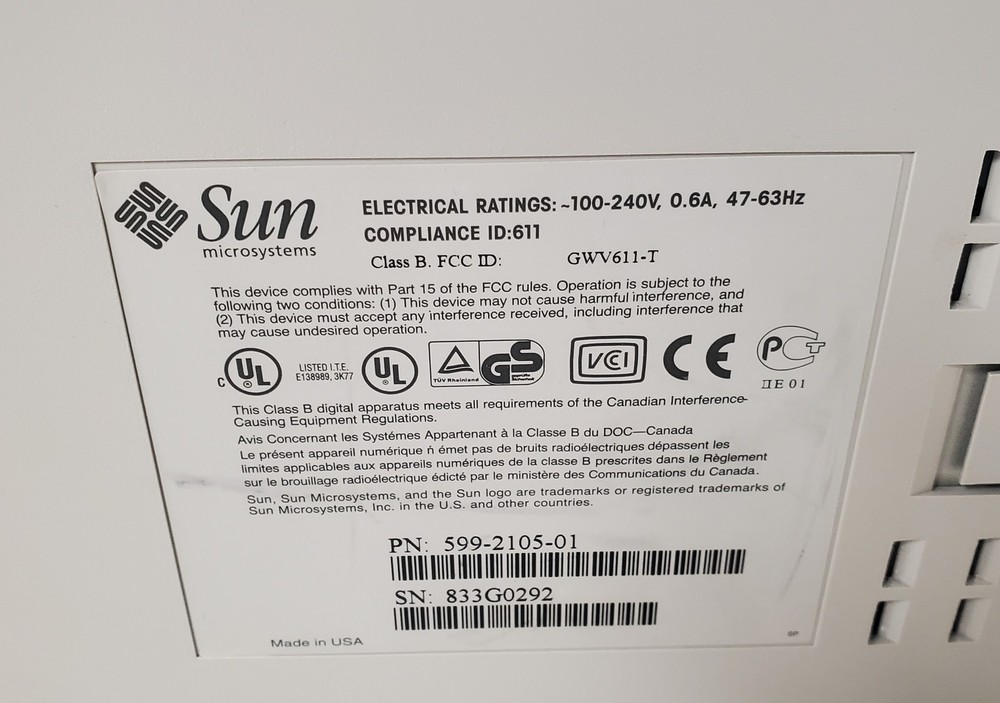 Sun Microsystems GWV611-T 599-2105-01 DDS-3 Data Storage External Tape Drive