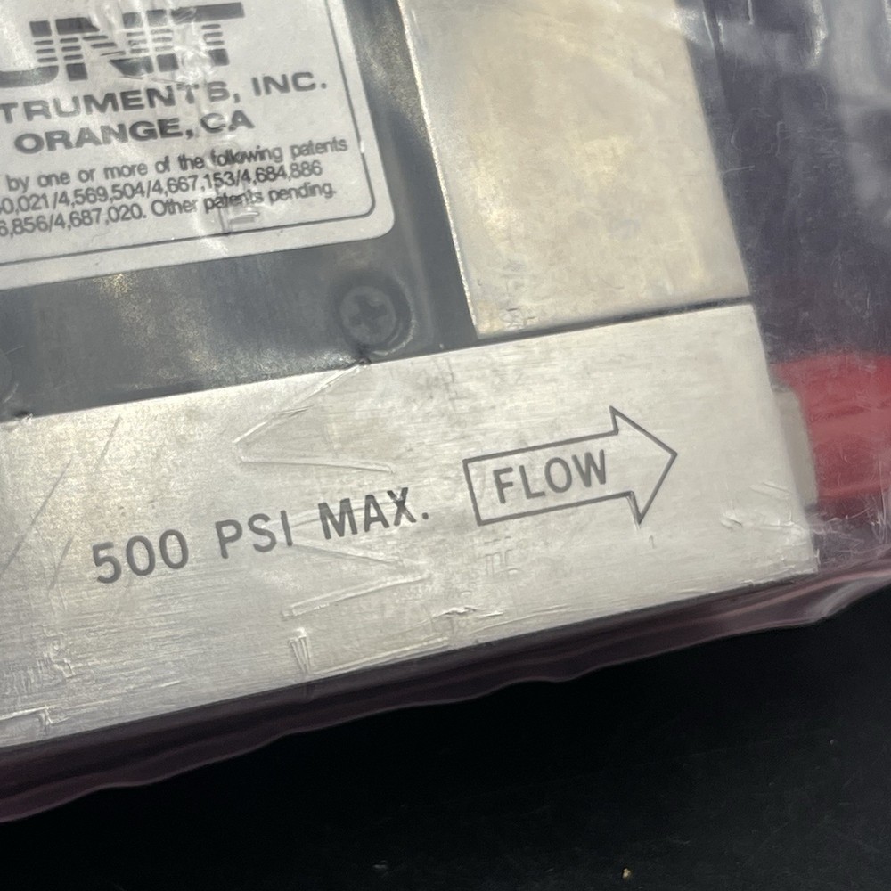 Unit Instruments UFC-1200A Mass Flow Controller 50 SCCM Read Description C Pics