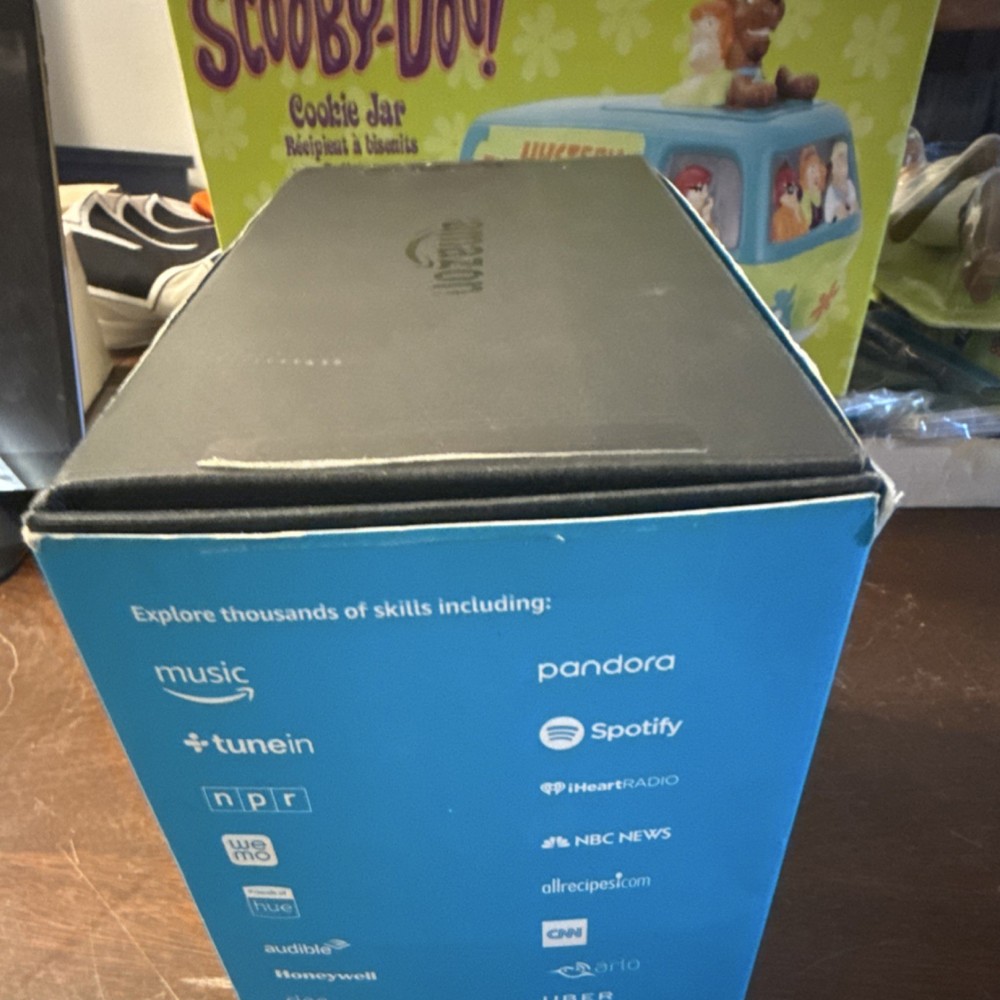 Amazon Echo Show Smart Speaker Black with Display, Alexa, Smart Home Control