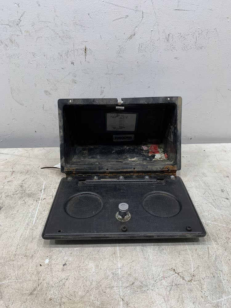 1994 Peterbilt 357 Dash & Interior Parts (719-10180)