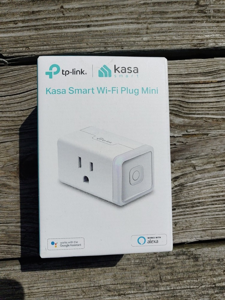 Kasa Smart Wi-Fi Plug Mini - White Model HS105
