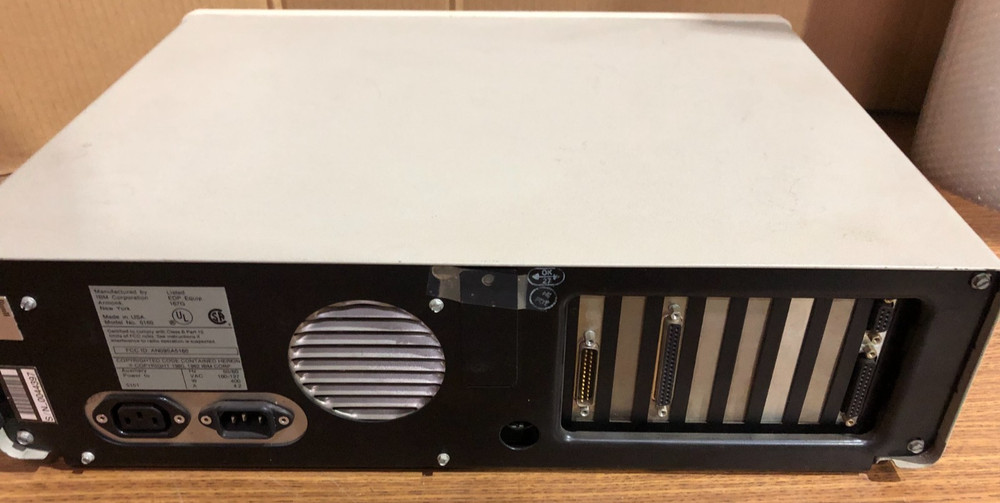 Vintage IBM 5160 Personal Computer - Untested