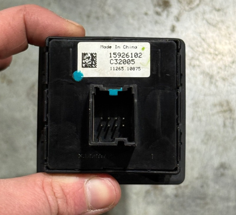 Factory Dash Instrument Panel Trailer Brake Controller 15926102