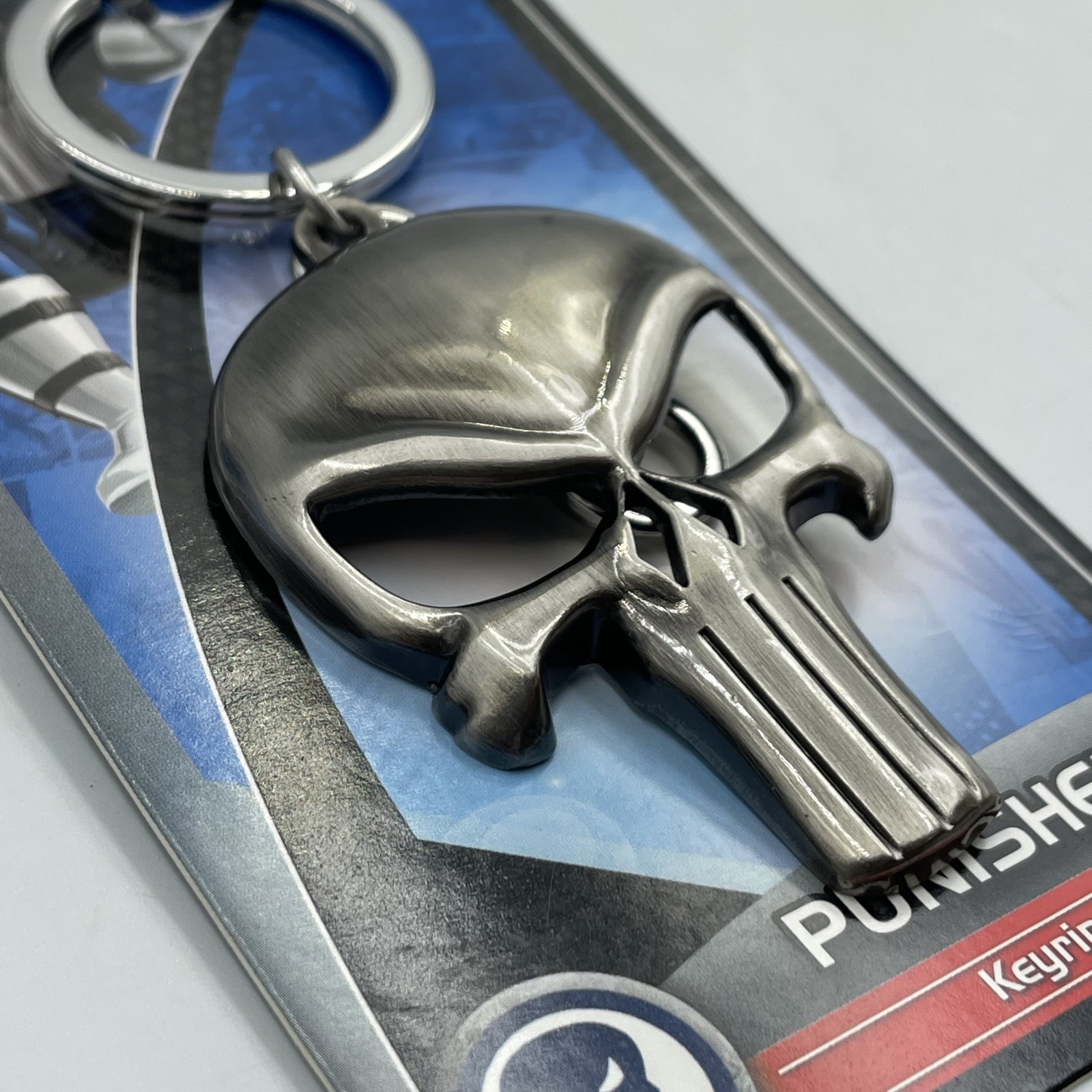 Punisher Skull Keyring • Marvel Avengers • Keychain • Officially Licensed • New