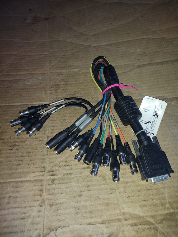 Digisuite DTV/LE Video Connector