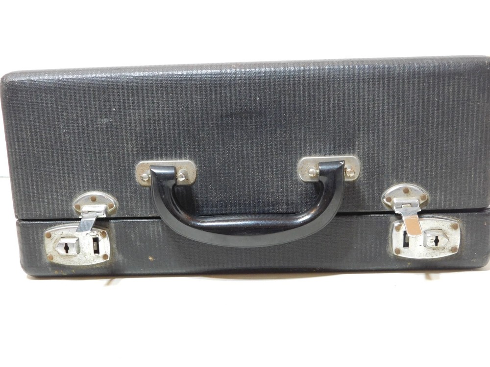 1947 Smith-Corona Sterling 4A Typewriter w/ Case