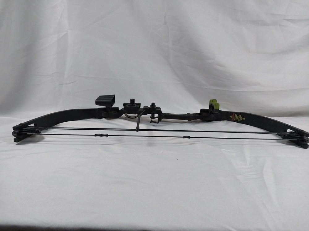 Barnett Adventure Tom Cat Bow & Arrows