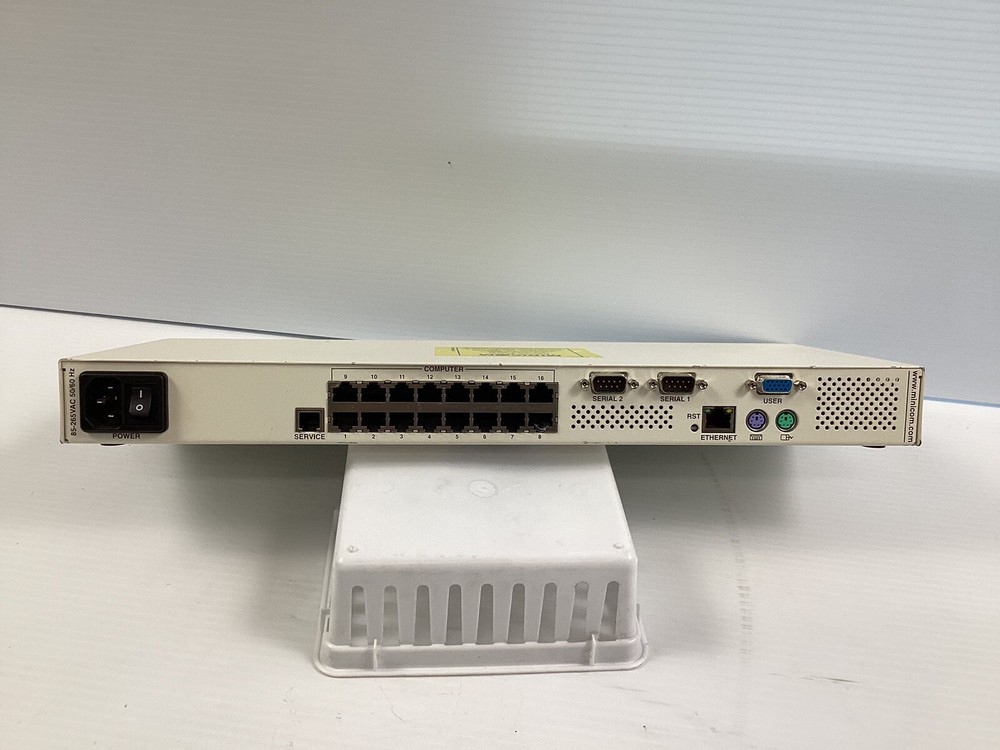 SWITCH MINICOM CAT5 SMART SWITCH IP