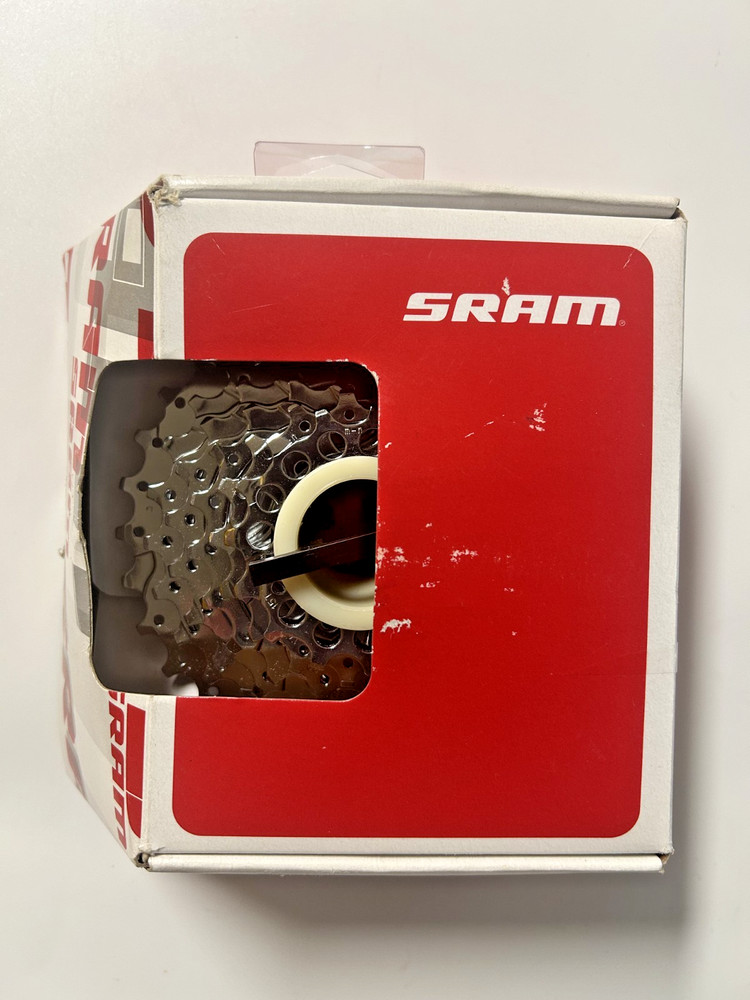 SRAM PG-850 Cassette - 8 Speed 11-30t Silver