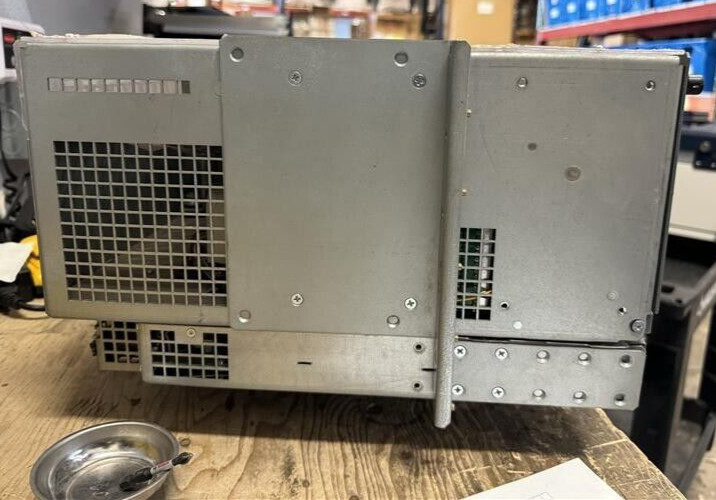 NetSure 5100 DC Power System (582137100, FT2701)