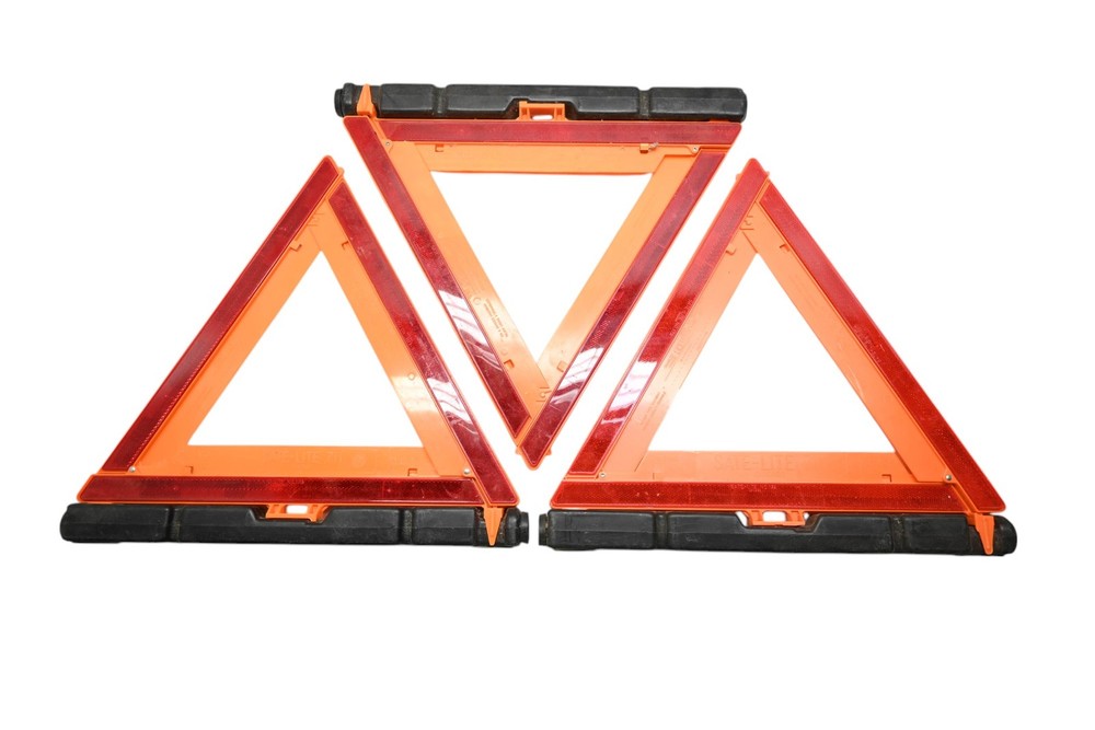 Sate-Lite Sate-Lite 711 Emergency Warning Triangle Kit