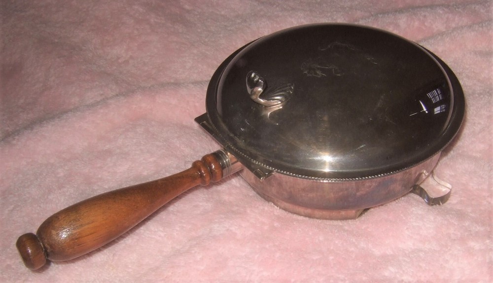 1950's Tableware Silverplate Crumb Holder With Handle