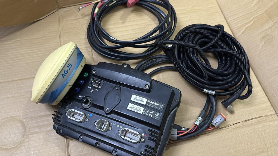 Trimble CFX-750 RTK Auto Guidance SC Unlocked | AG25 Antenna | US STOCK