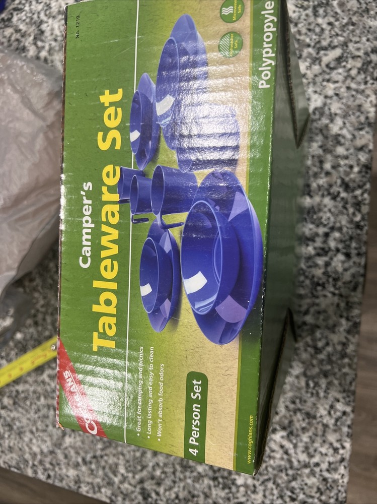 campers tableware set