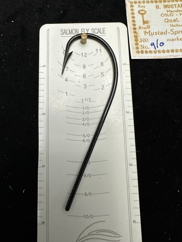 Vintage Mustad 3895 Blind eye hooks